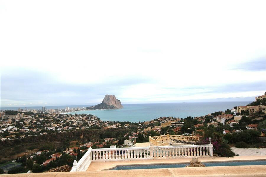 Detached Villa Calpe Alicante - image 11