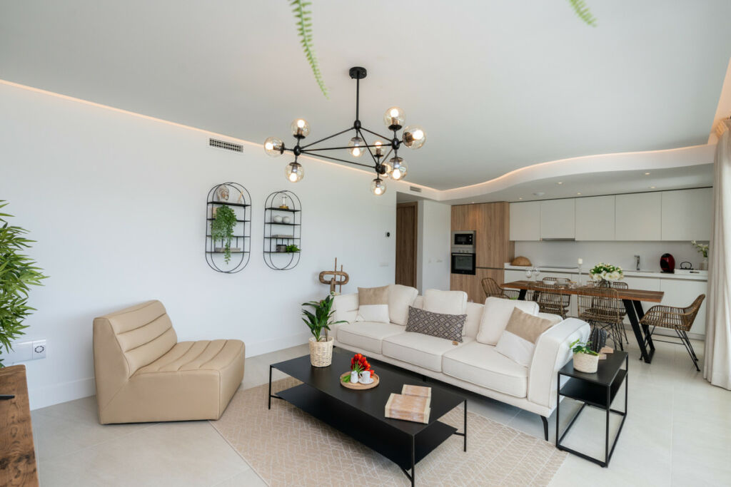 Middle Floor Apartment San Roque Cádiz - image 11