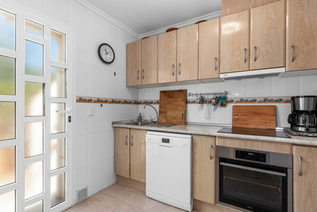 Townhouse Benijofar Alicante - image 11