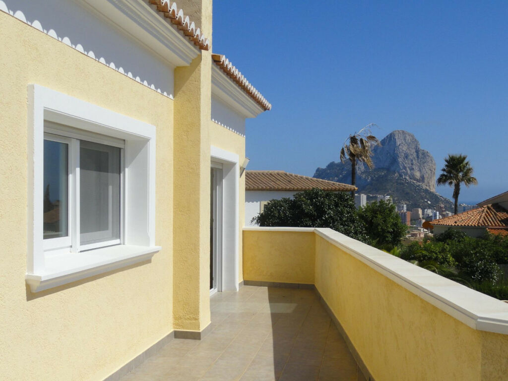 Detached Villa Calpe Alicante - image 11