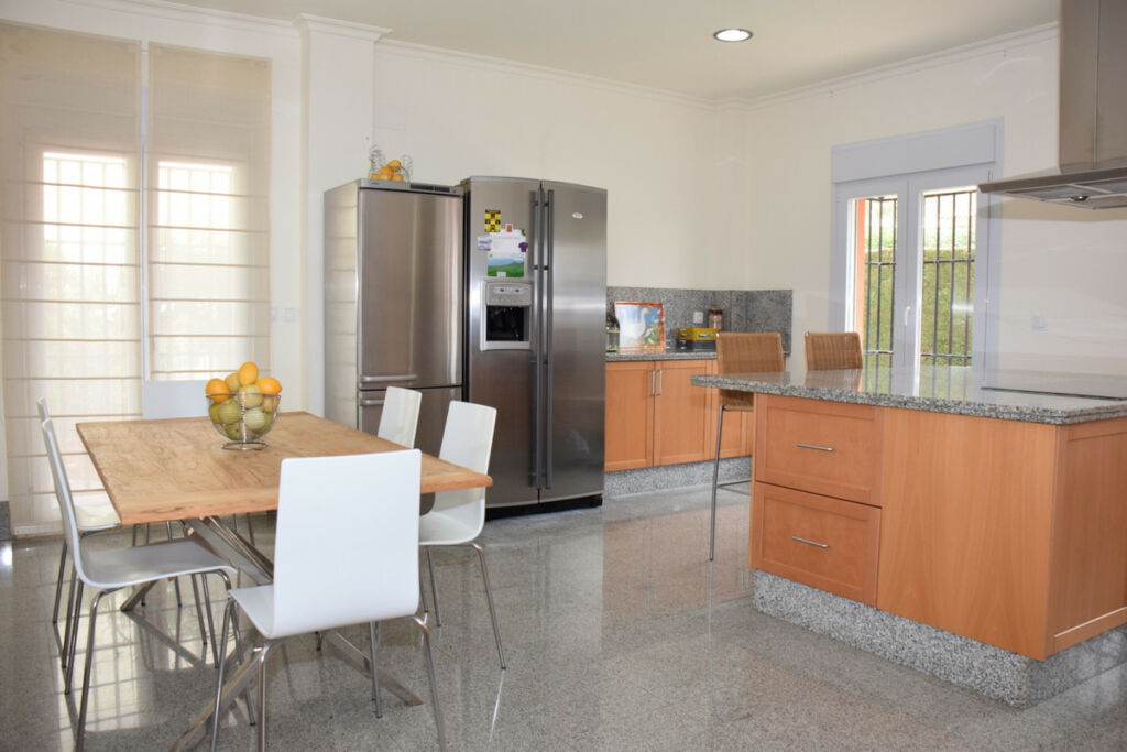 Detached Villa Santa Clara Málaga - image 12