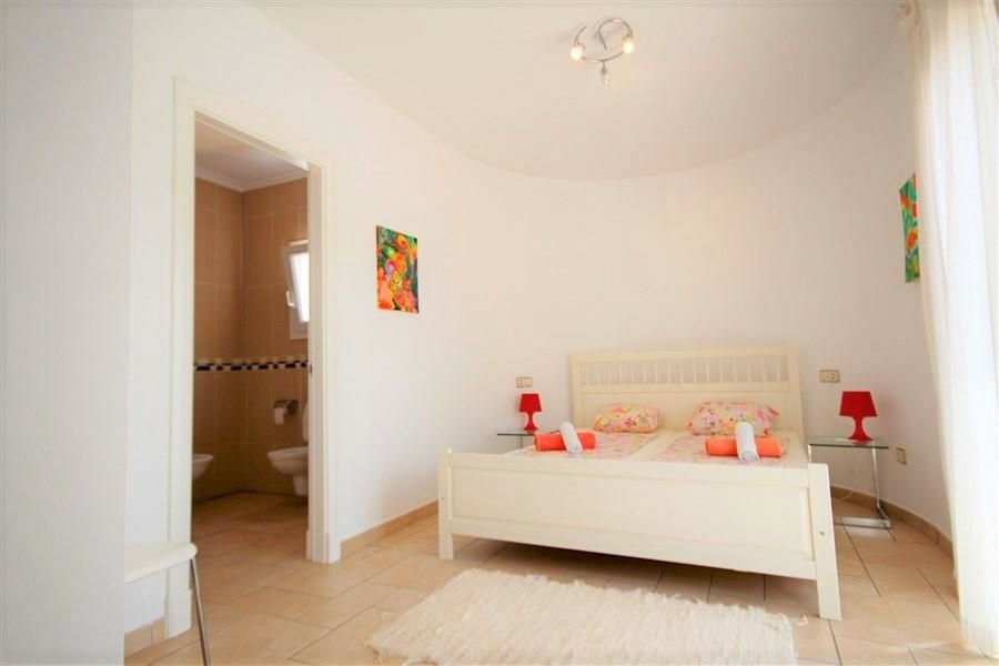 Detached Villa Javea Alicante - image 11