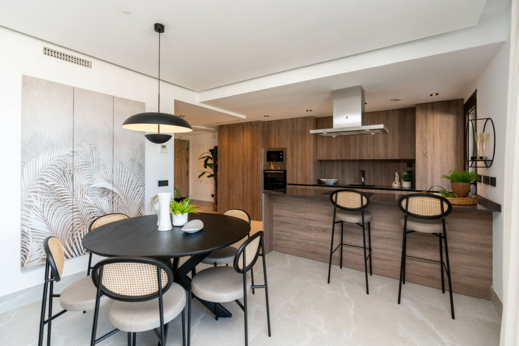 Middle Floor Apartment Istán Málaga - image 11