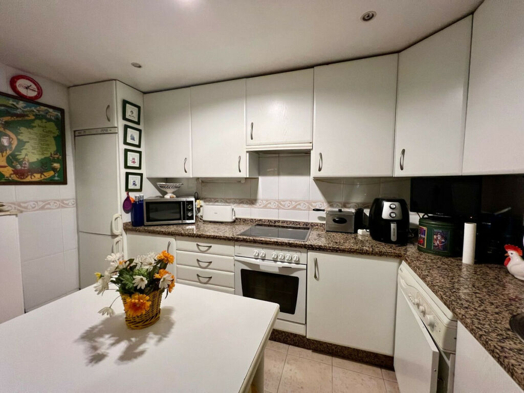 Duplex Guadalmina Alta Málaga - image 12