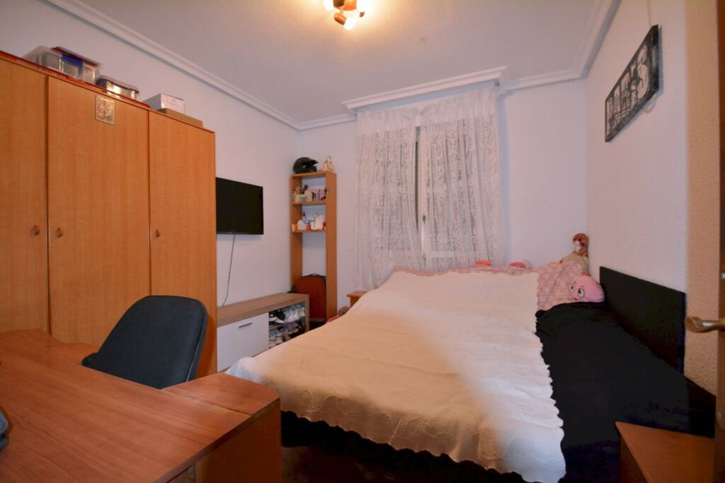 Townhouse Guardamar del Segura Alicante - image 13