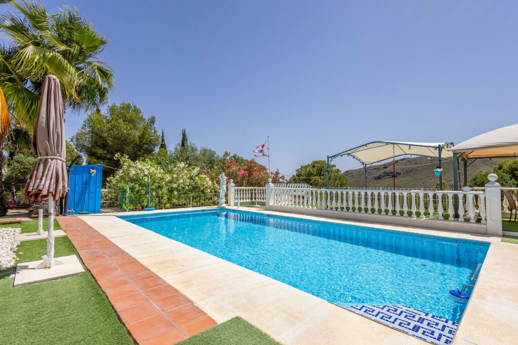 Detached Villa Alhaurín el Grande Málaga - image 13