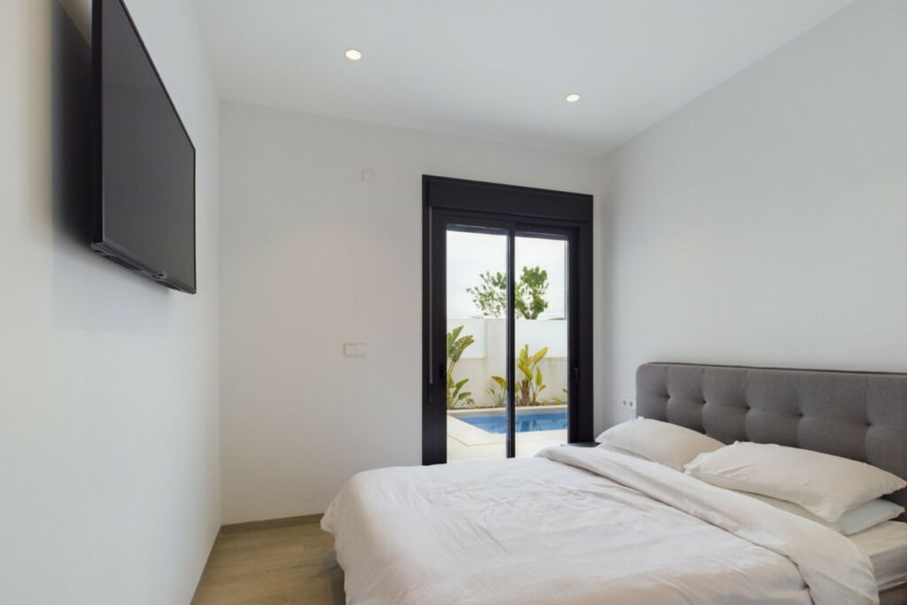 Detached Villa Pilar de la Horadada Alicante - image 13