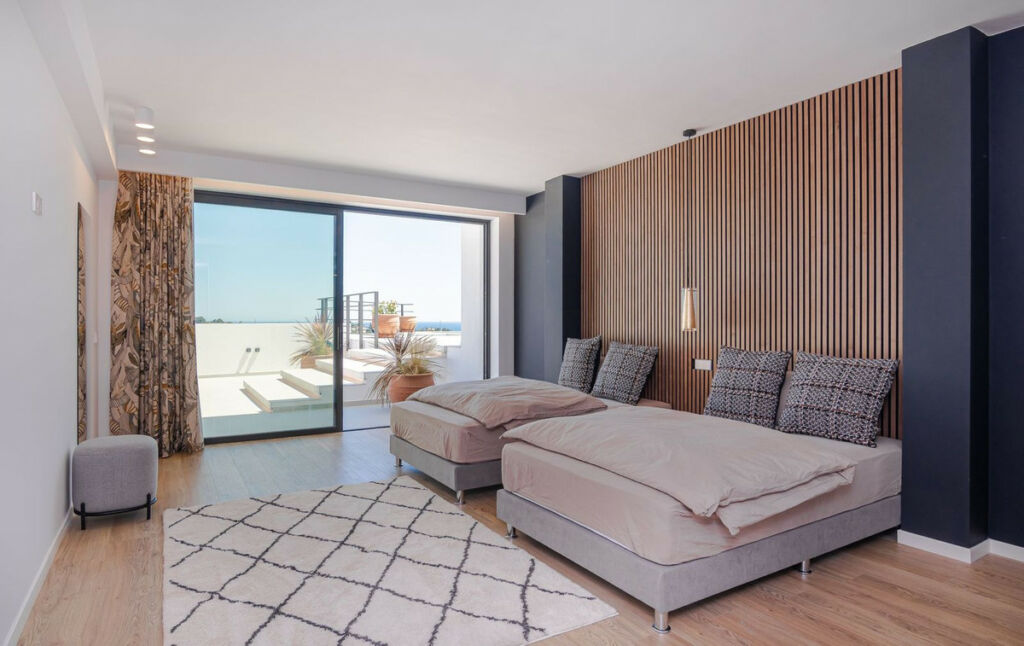 Detached Villa Benahavís Málaga - image 13