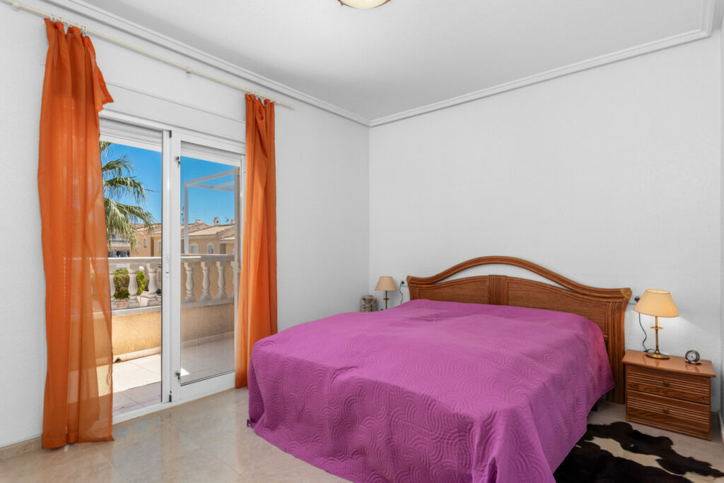 Townhouse Benijofar Alicante - image 13