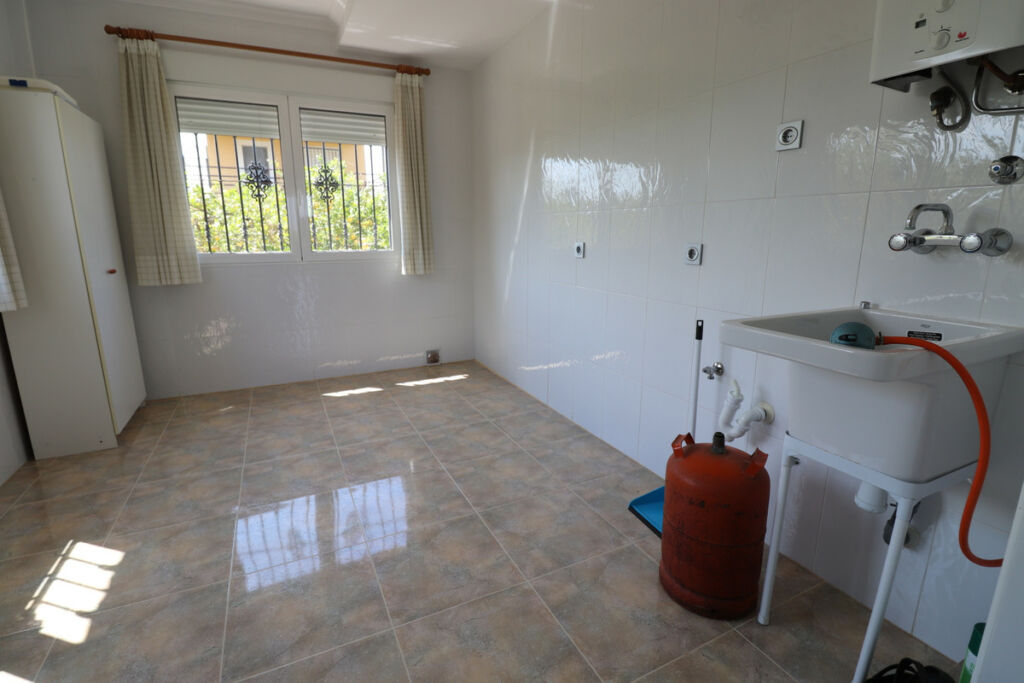 Detached Villa Algorfa Alicante - image 14