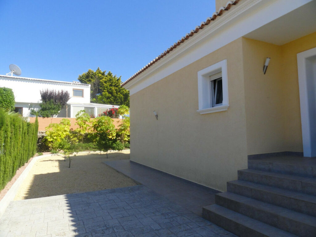 Detached Villa Calpe Alicante - image 14
