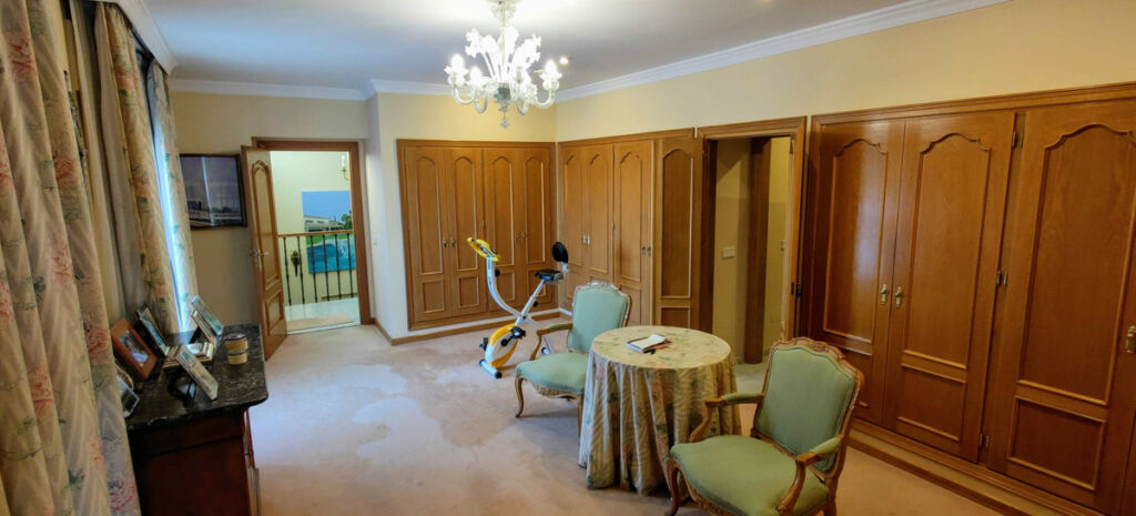 Detached Villa Guadalmina Baja Málaga - image 14