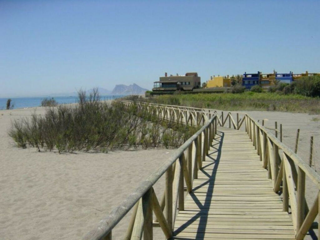 Residential Plot Sotogrande Cádiz - image 14