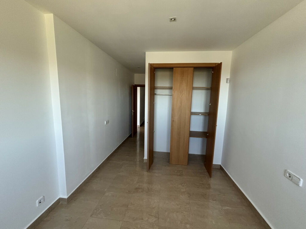 Middle Floor Apartment La Duquesa Málaga - image 14