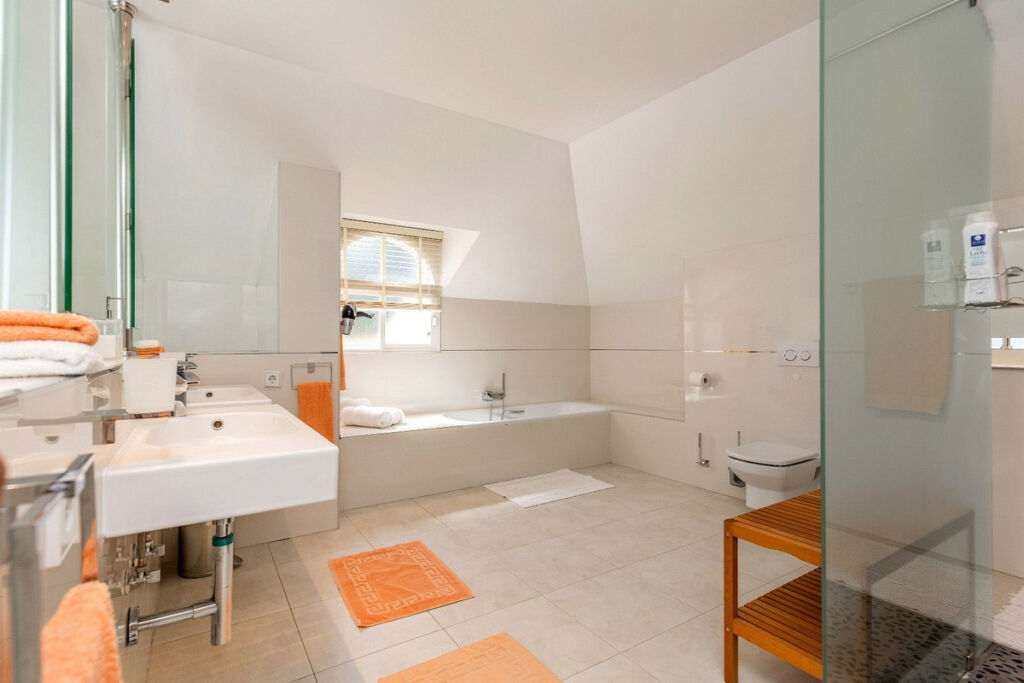 Detached Villa La Quinta Málaga - image 14