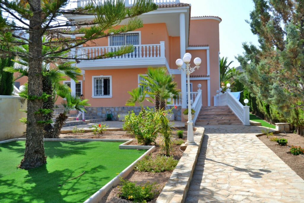 Detached Villa Calpe Alicante - image 14