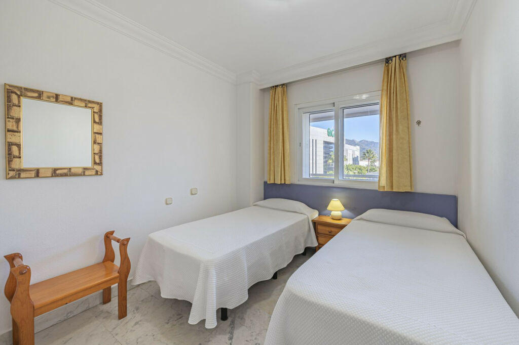 Middle Floor Apartment Puerto Banús Málaga - image 16