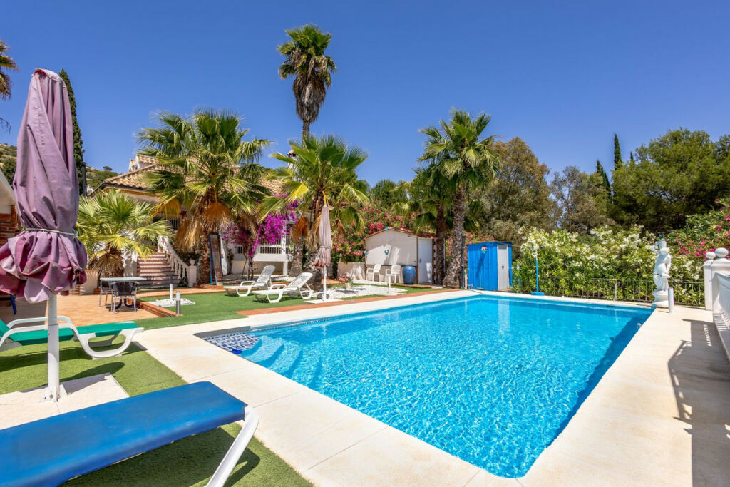 Detached Villa Alhaurín el Grande Málaga - image 11