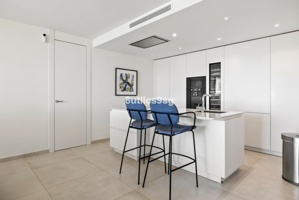Ground Floor Apartment Nueva Andalucía Málaga - image 15