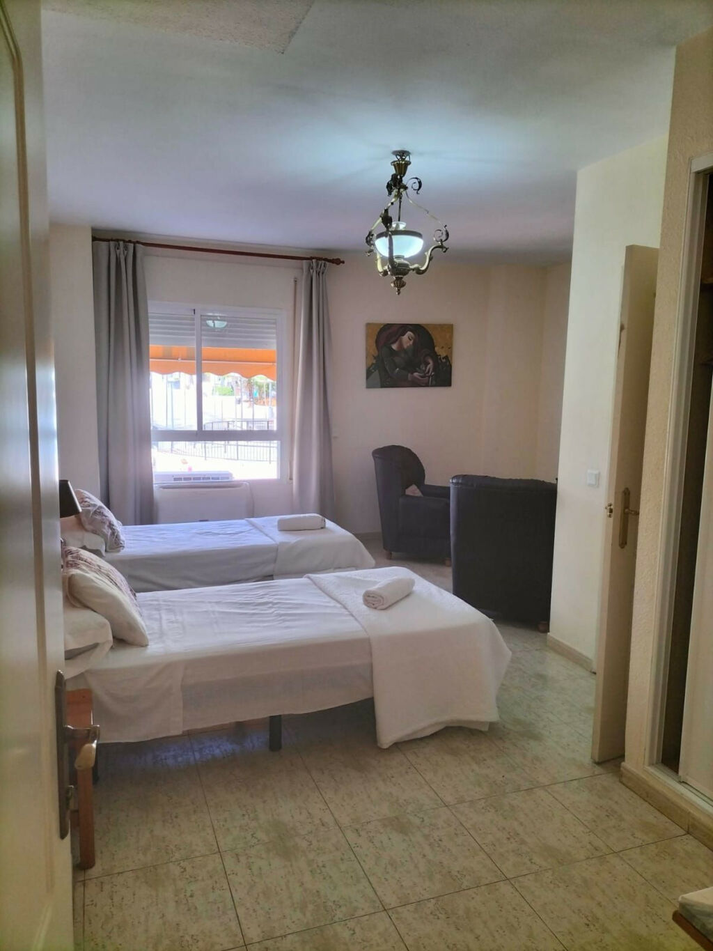Hostel San Pedro de Alcántara Málaga - image 15