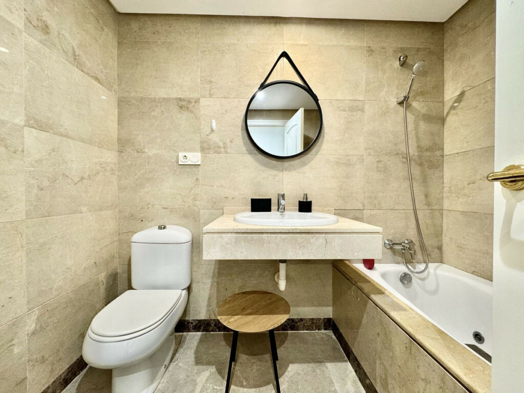 Ground Floor Apartment La Duquesa Málaga - image 15