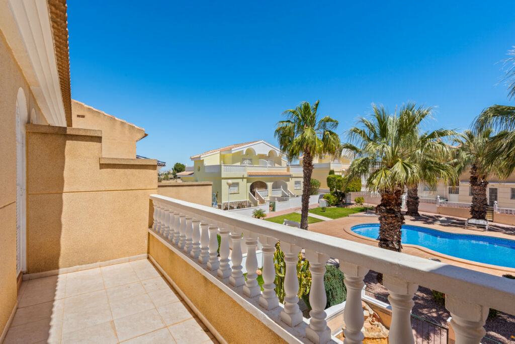 Townhouse Benijofar Alicante - image 16