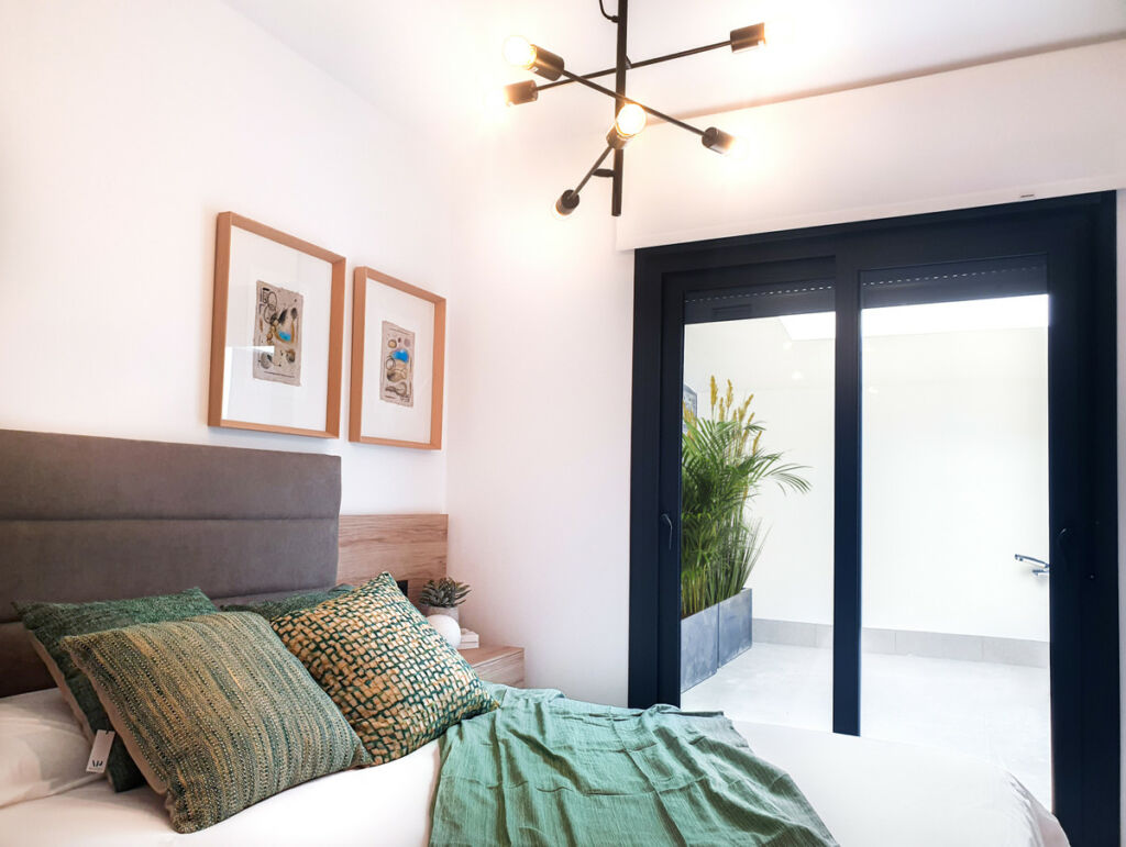Top Floor Apartment Guardamar del Segura Alicante - image 16