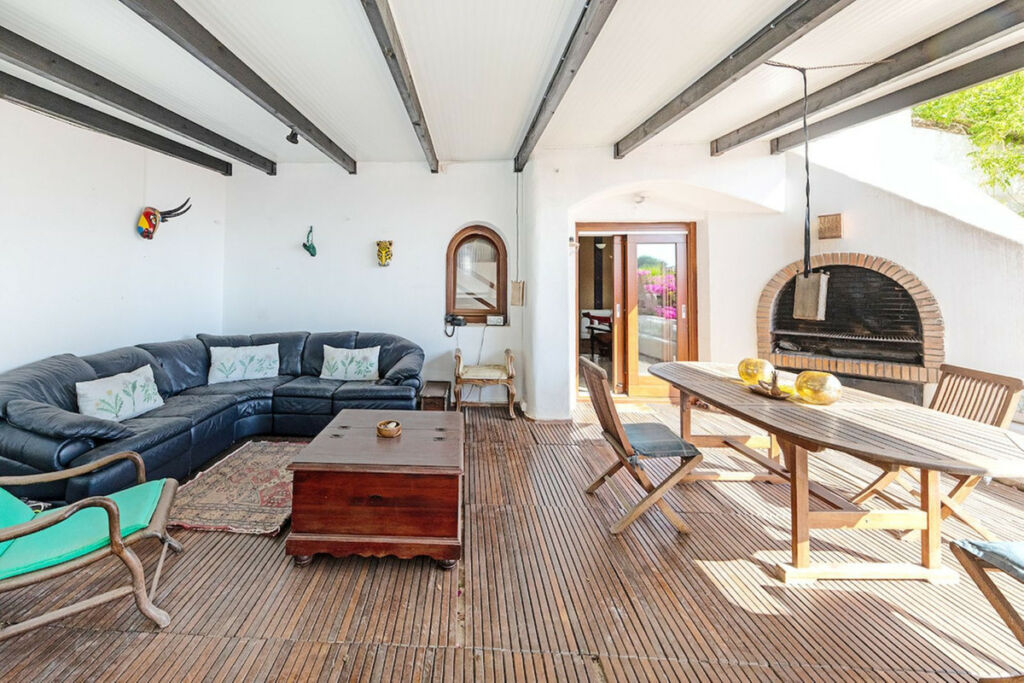 Detached Villa Nueva Andalucía Málaga - image 17