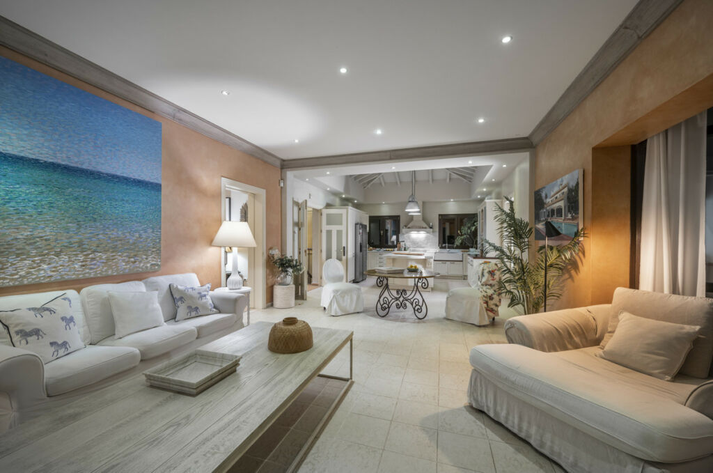 Detached Villa Sotogrande Alto Cádiz - image 16