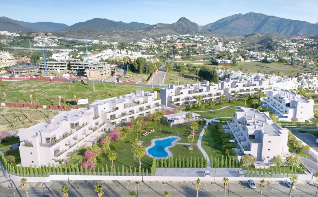 Ground Floor Apartment Estepona Málaga - image 16