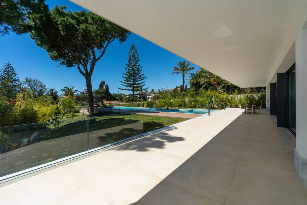 Detached Villa Marbesa Málaga - image 16