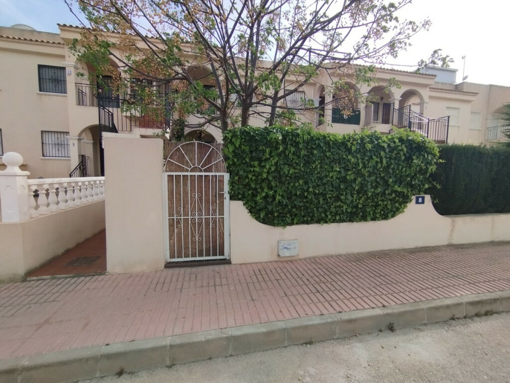 Middle Floor Apartment Playa Flamenca Alicante - image 17