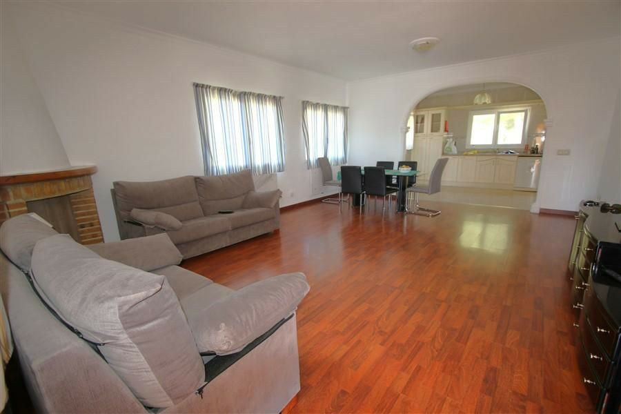 Detached Villa Calpe Alicante - image 17