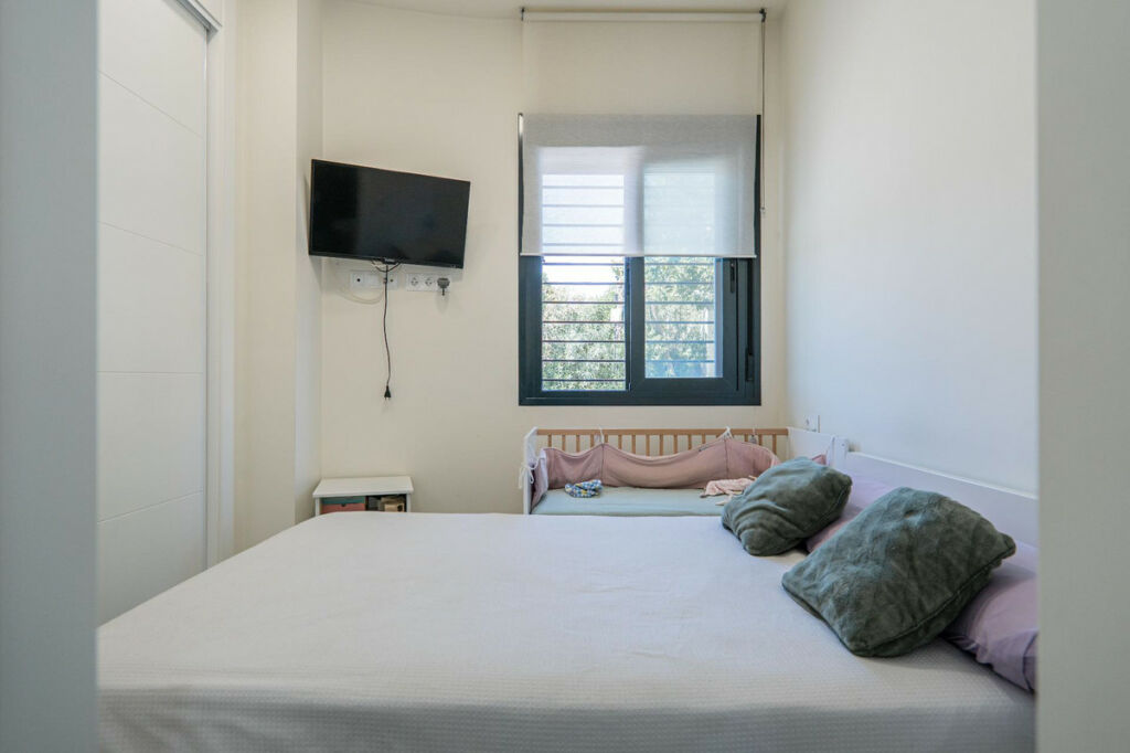 Middle Floor Apartment Benajarafe Málaga - image 17