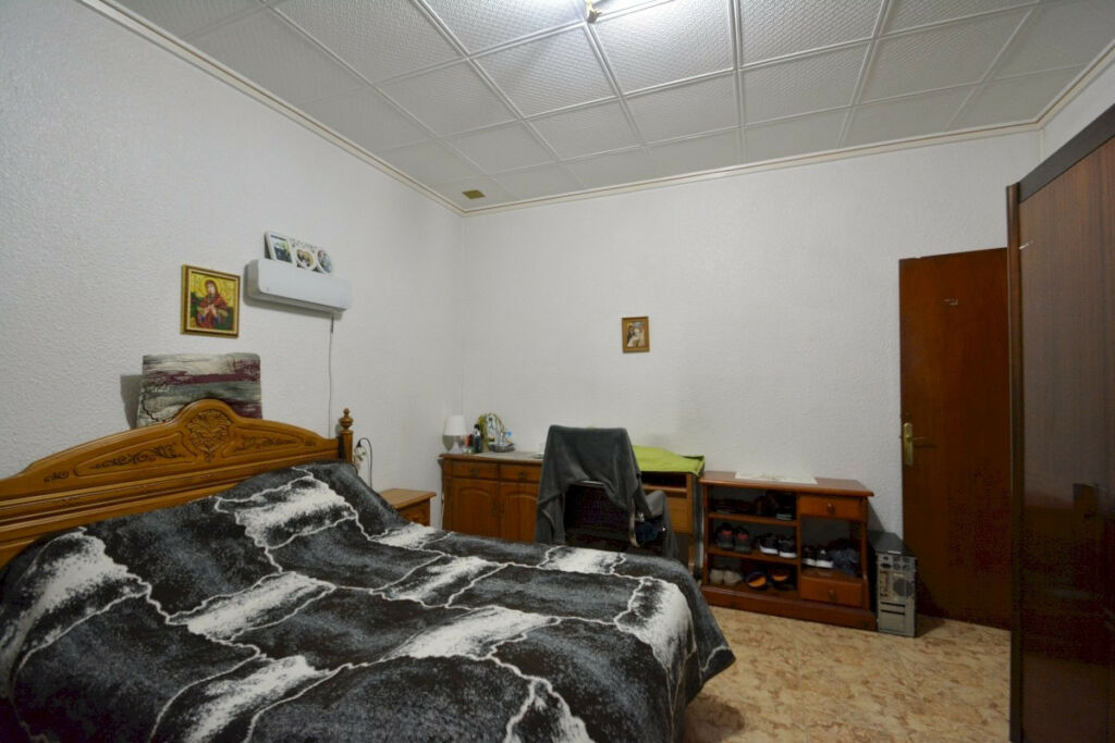 Townhouse Guardamar del Segura Alicante - image 18