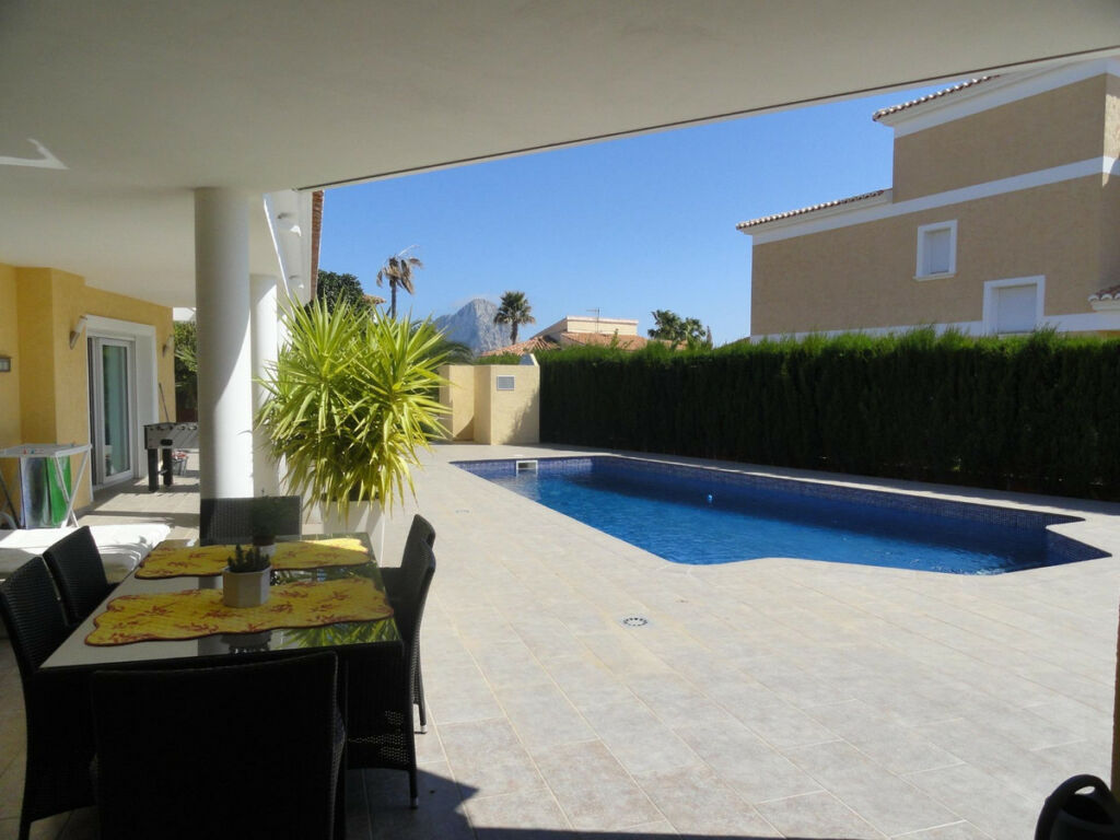 Detached Villa Calpe Alicante - image 17