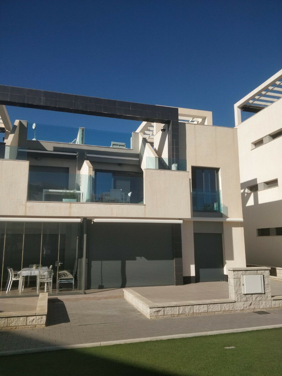 Middle Floor Apartment Guardamar del Segura Alicante - image 31