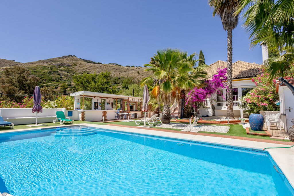 Detached Villa Alhaurín el Grande Málaga - image 17