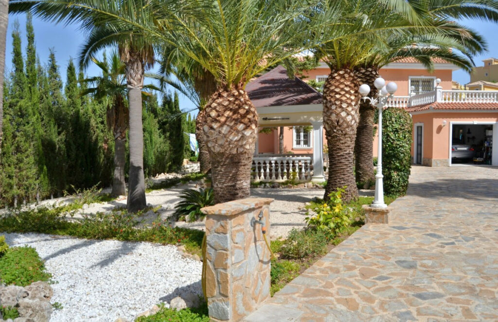 Detached Villa Calpe Alicante - image 18