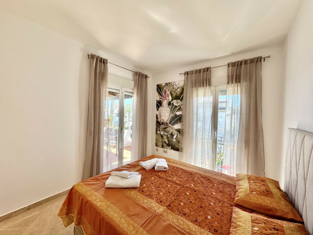 Middle Floor Apartment Costalita Málaga - image 18