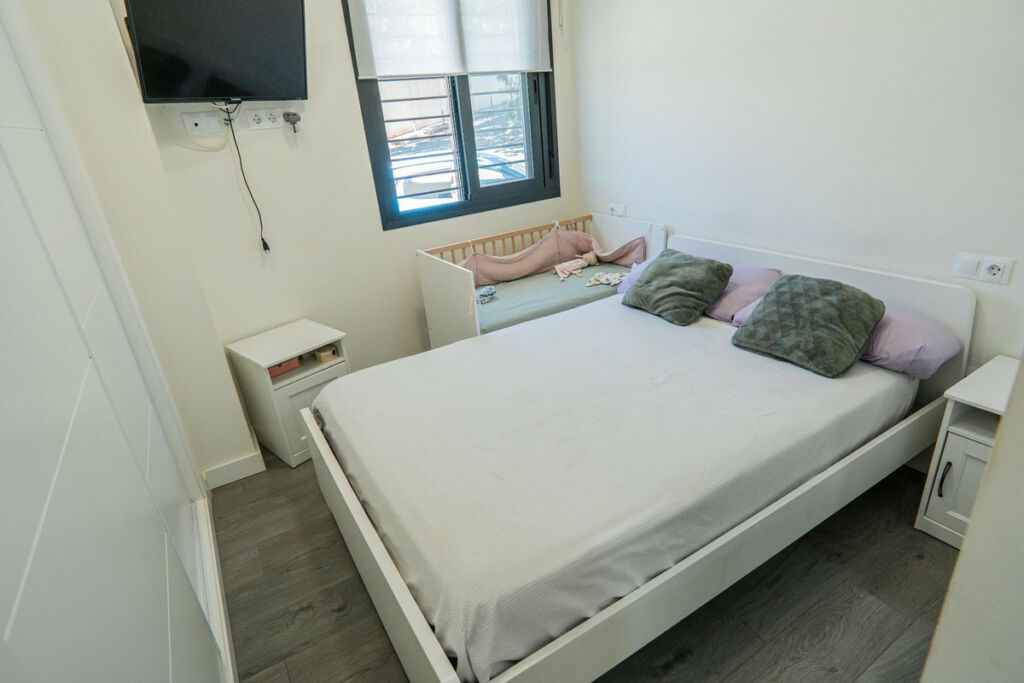 Middle Floor Apartment Benajarafe Málaga - image 18