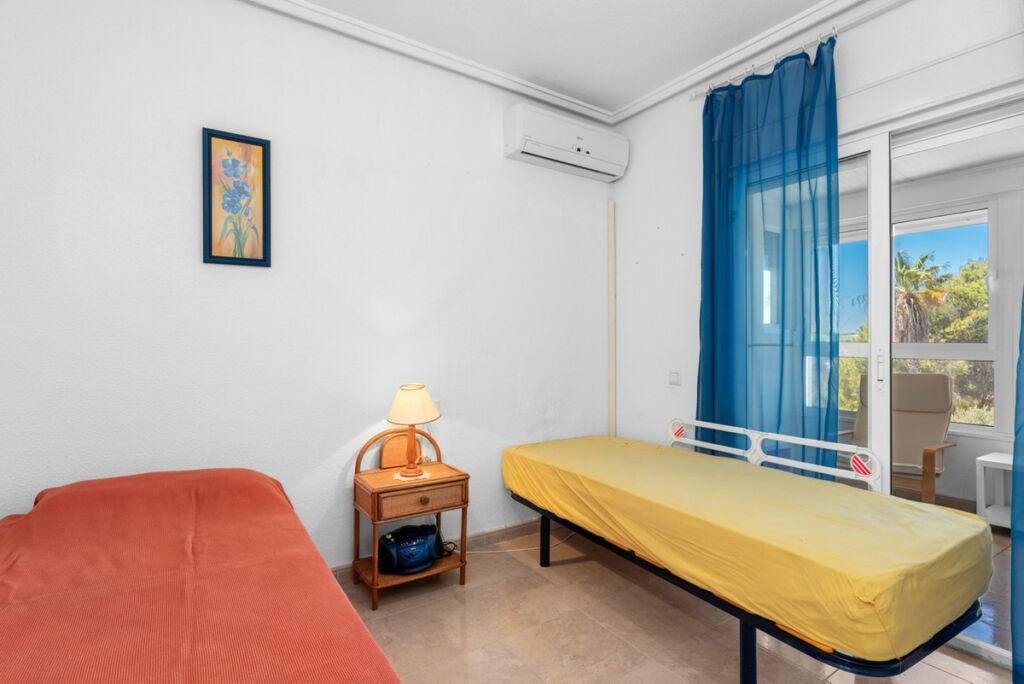 Townhouse Benijofar Alicante - image 18