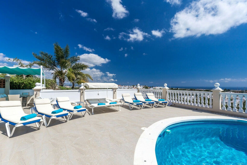 Detached Villa La Quinta Málaga - image 18