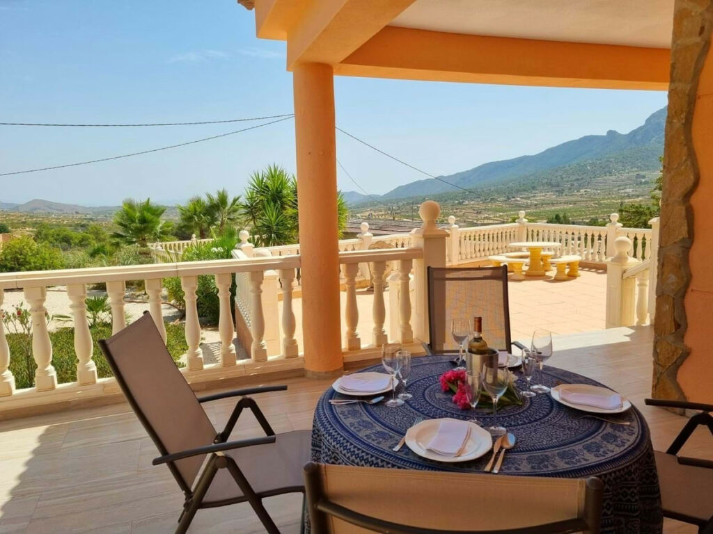 Detached Villa La Romana Alicante - image 18