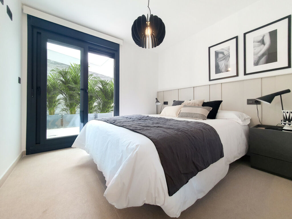 Top Floor Apartment Guardamar del Segura Alicante - image 19