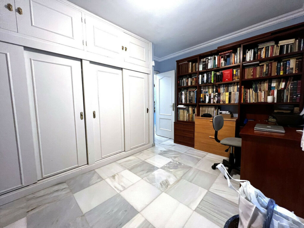Detached Villa La Capellania Málaga - image 19