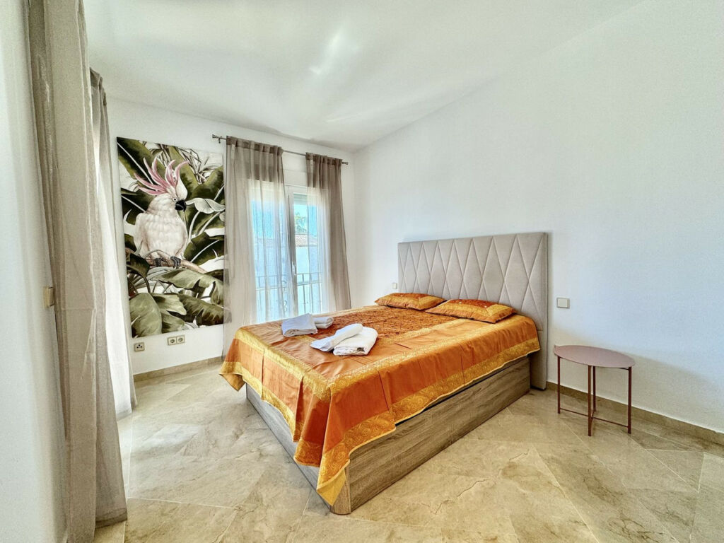 Middle Floor Apartment Costalita Málaga - image 19