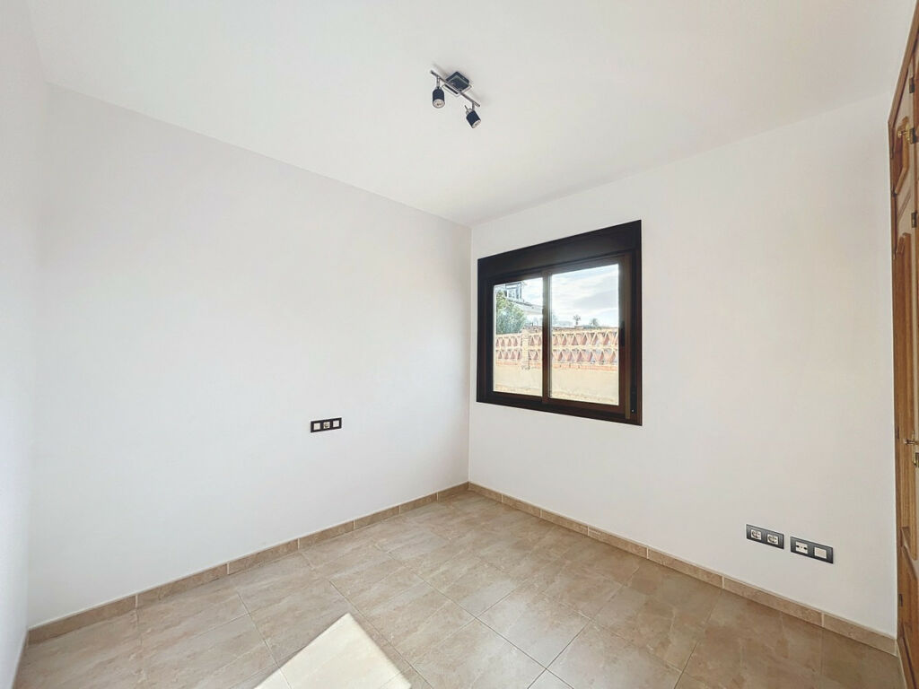 Semi-Detached House Caleta de Vélez Málaga - image 19