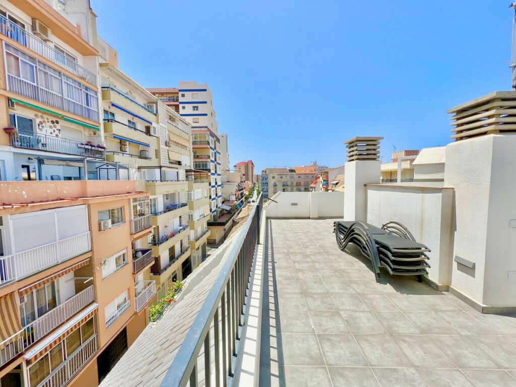 Penthouse Duplex Fuengirola Málaga - image 19
