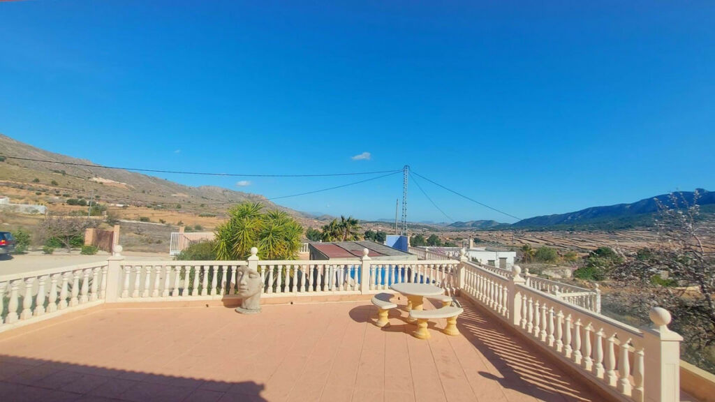 Detached Villa La Romana Alicante - image 19